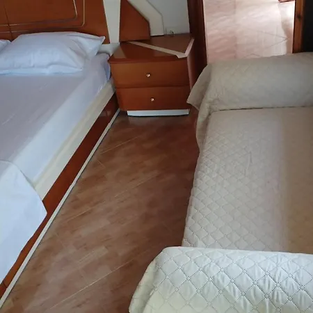 Nyaraló Mairymairy